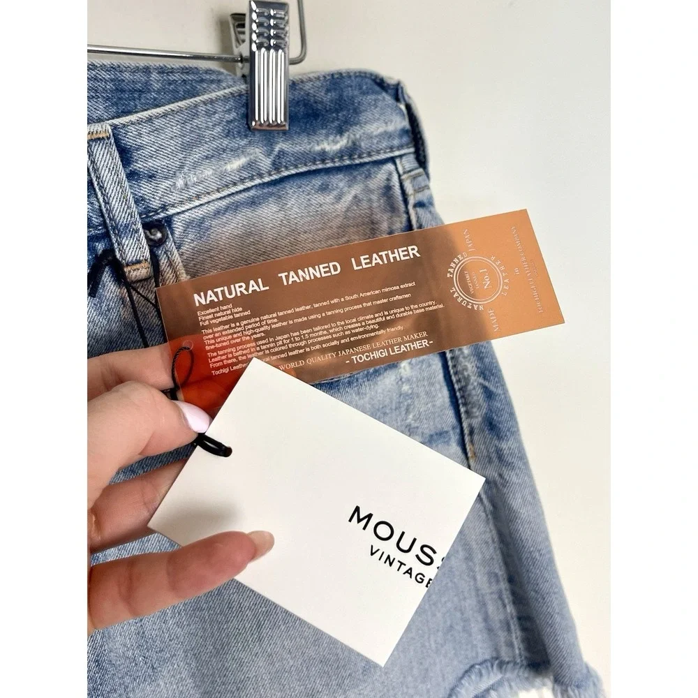 New! MOUSSY VINTAGE Mathews Cut Off Short Light Blue Distressed Raw Hem Denim 28 - Picture 2 of 16